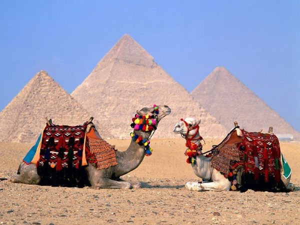 giza pyramids